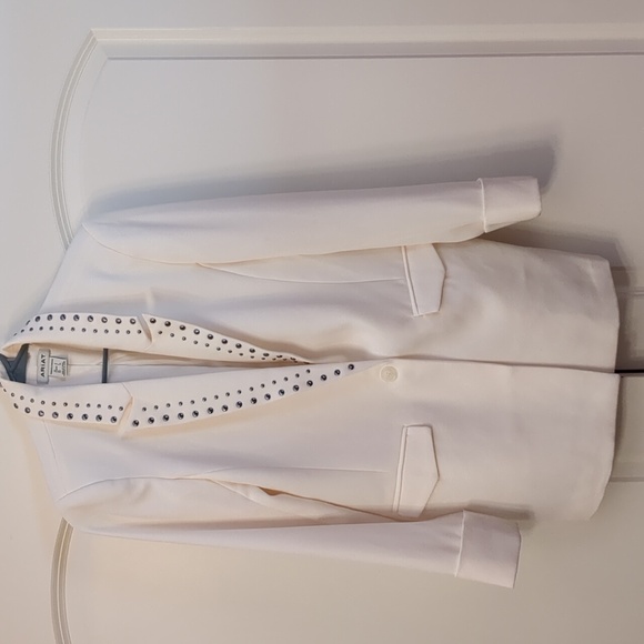 ARIAT WOMEN'S ACE STUDDED CREPE BLAZER - Picture 4 of 10